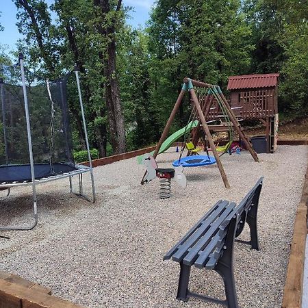 Auberge Des Esperels Rez De Maison Avec Jardin Figanières Kültér fotó