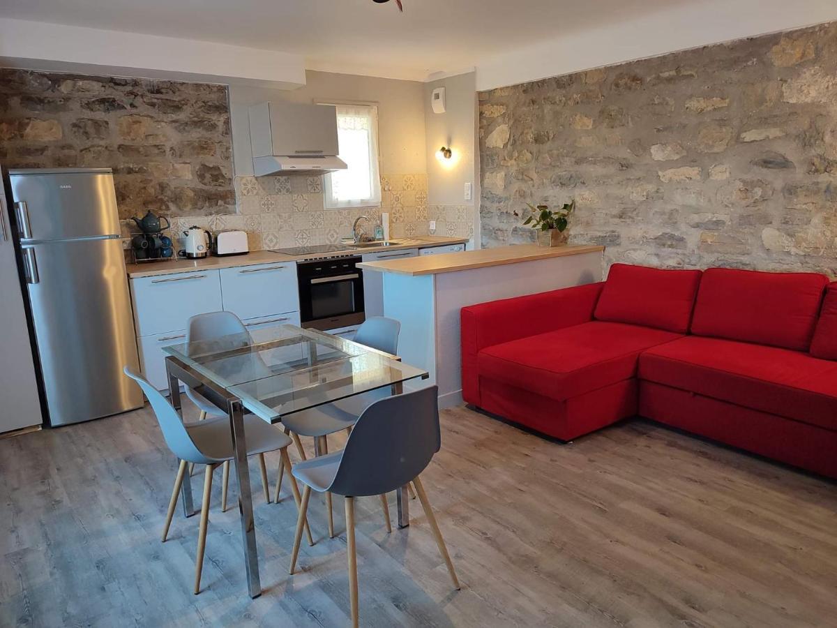 Auberge Des Esperels Rez De Maison Avec Jardin Figanières Kültér fotó
